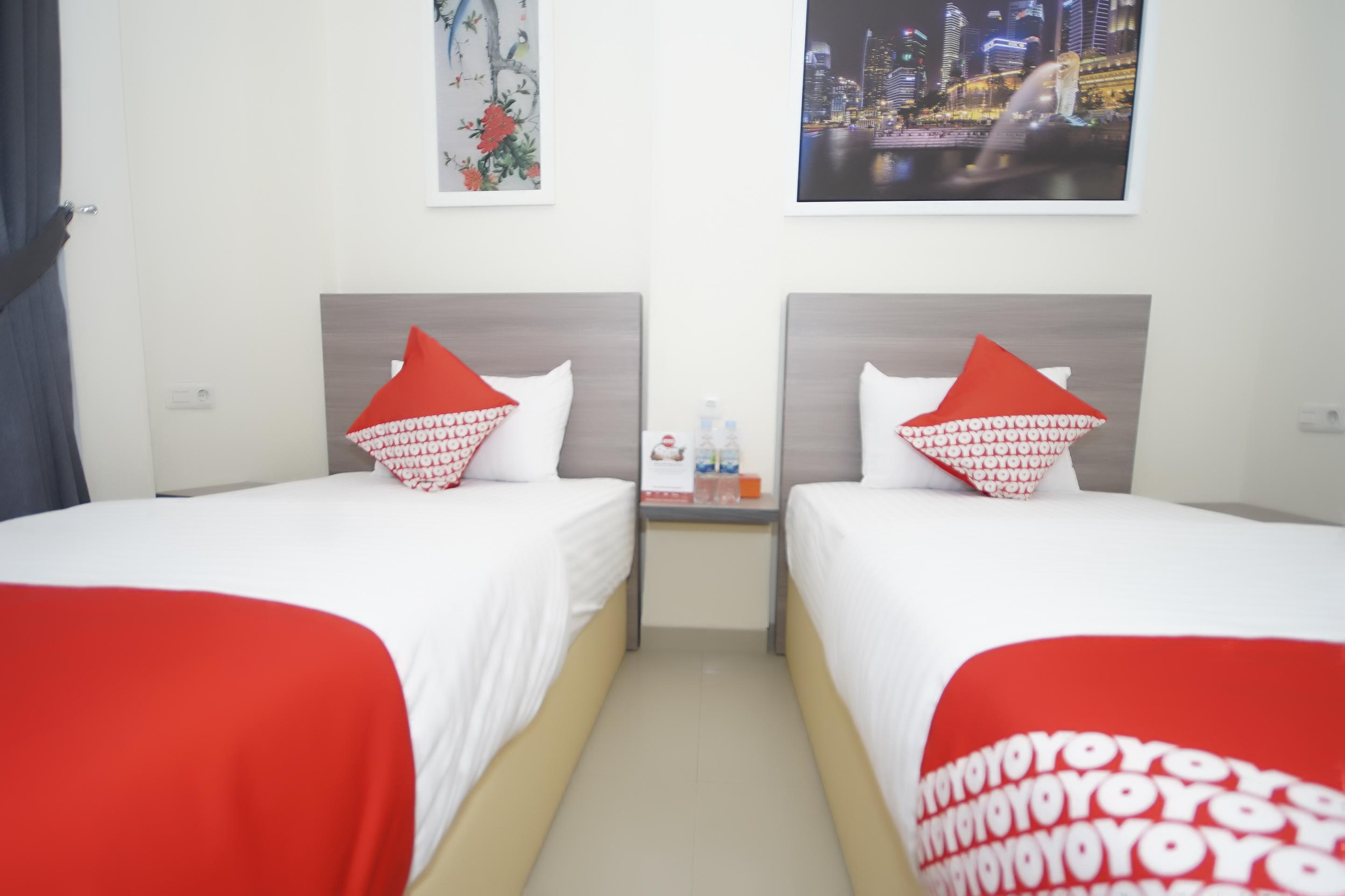 Oyo 251 The Maximus Inn Hotel Palembang Zewnętrze zdjęcie