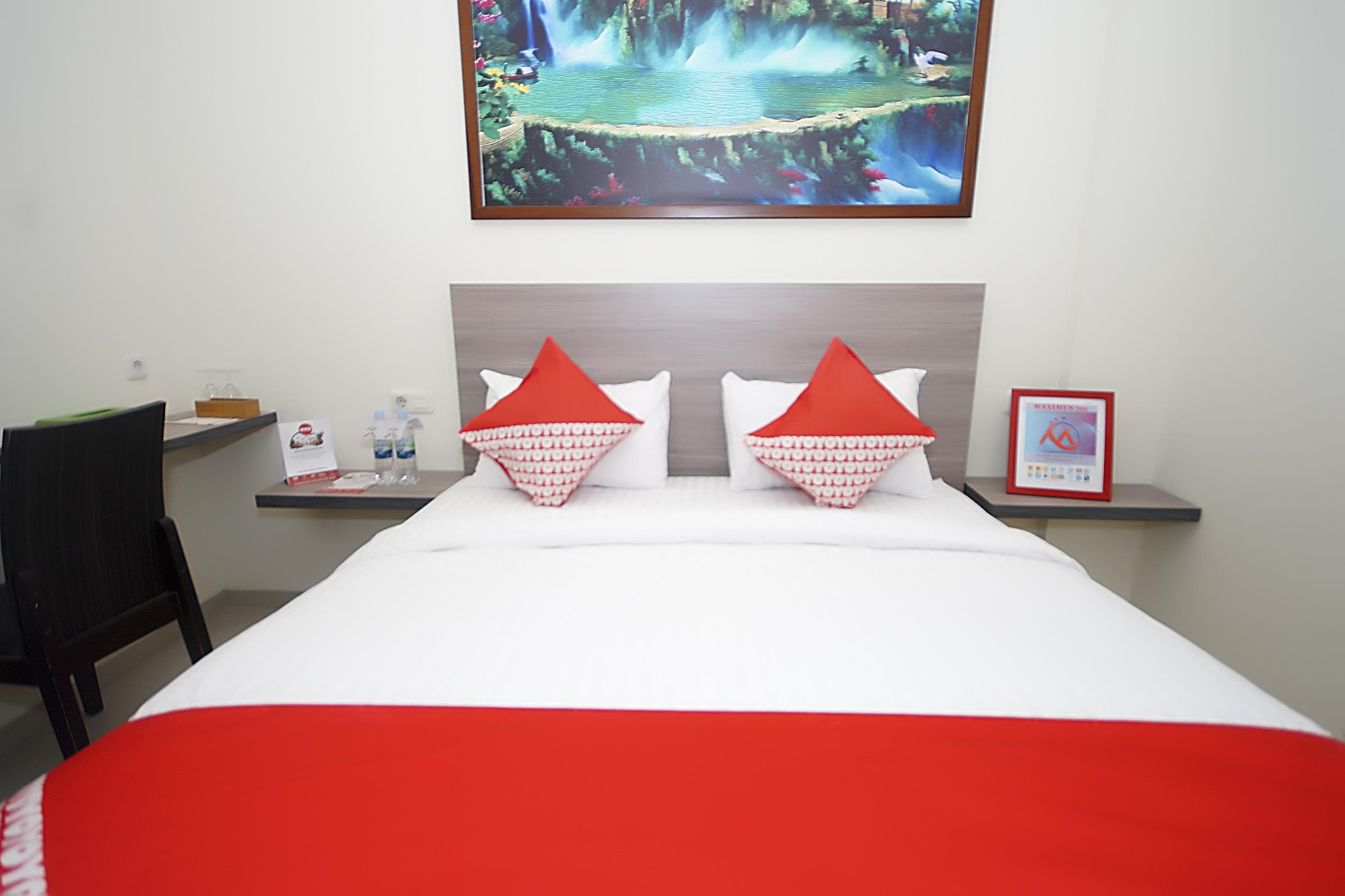 Oyo 251 The Maximus Inn Hotel Palembang Zewnętrze zdjęcie