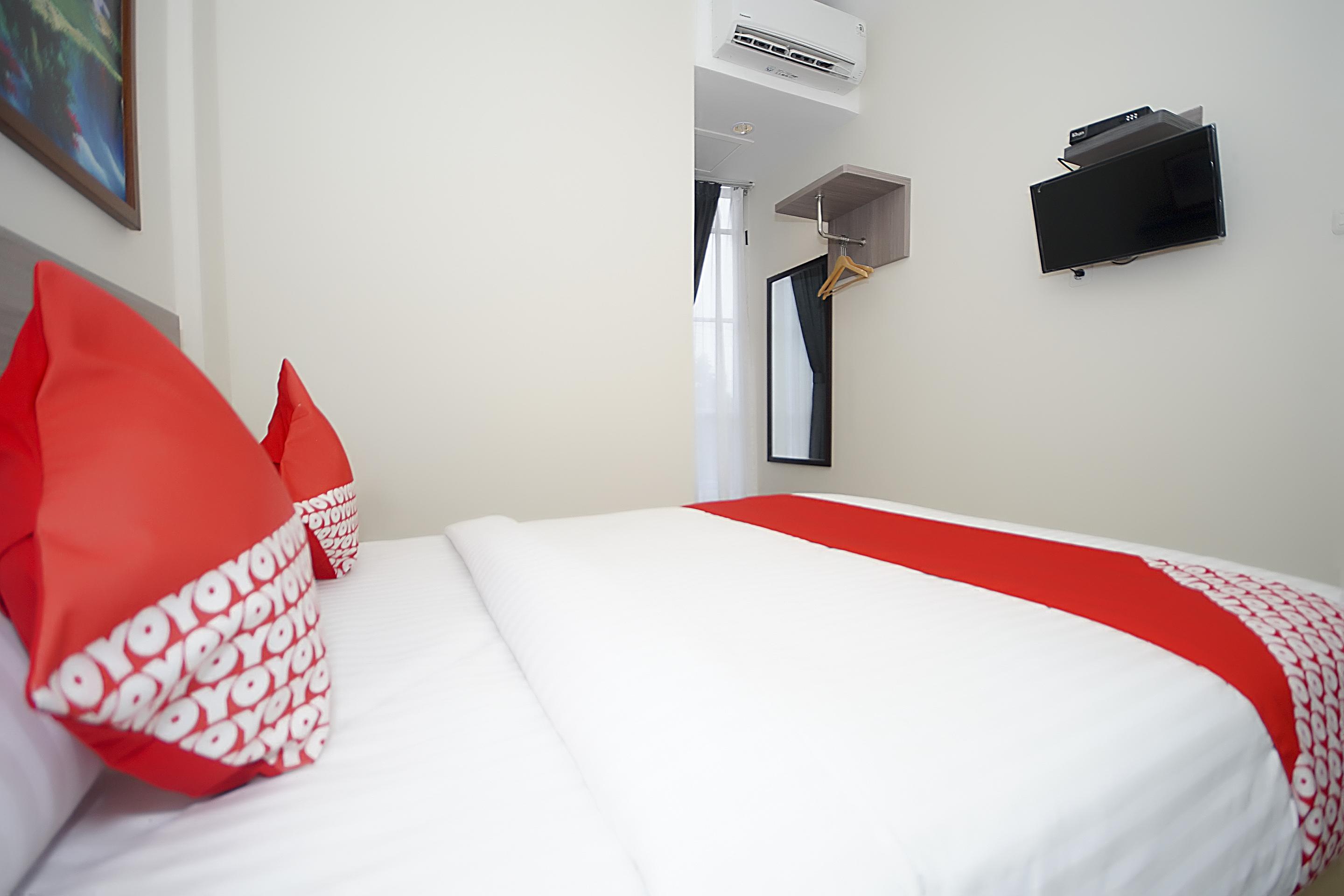 Oyo 251 The Maximus Inn Hotel Palembang Zewnętrze zdjęcie