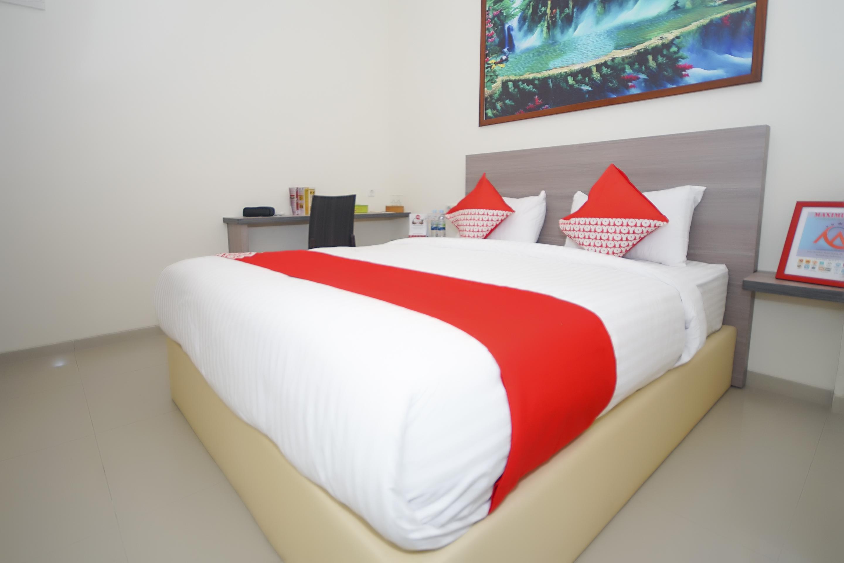 Oyo 251 The Maximus Inn Hotel Palembang Zewnętrze zdjęcie